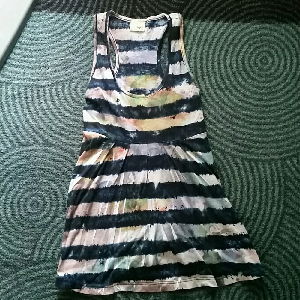 Daytrip size small top